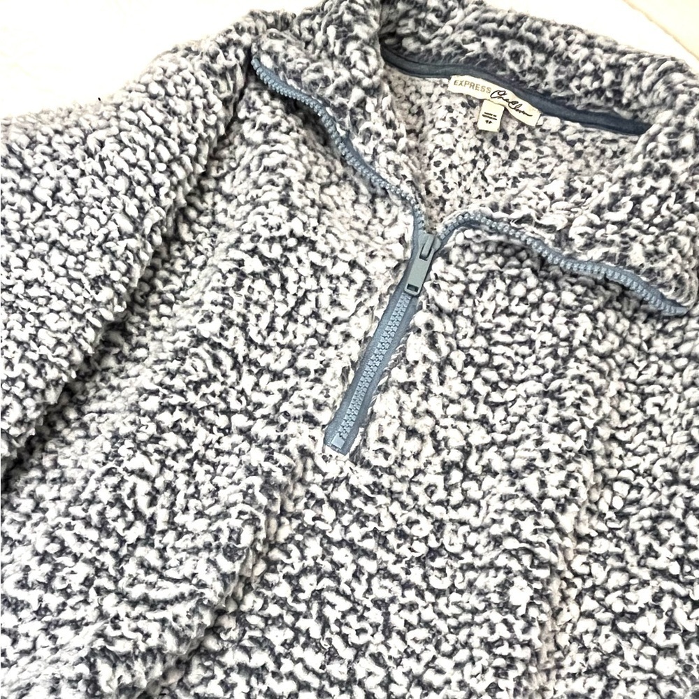 Express One Eleven Faux Fur 1/2 Zip Sherpa Fleece Size XS, Previously Loved - Picture 4 of 9
